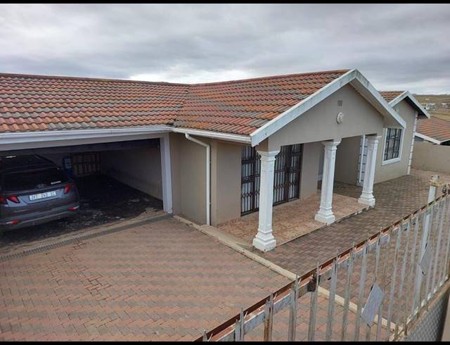 3 BEDROOM HOUSE FOR SALE IN NCAMBEDLANA